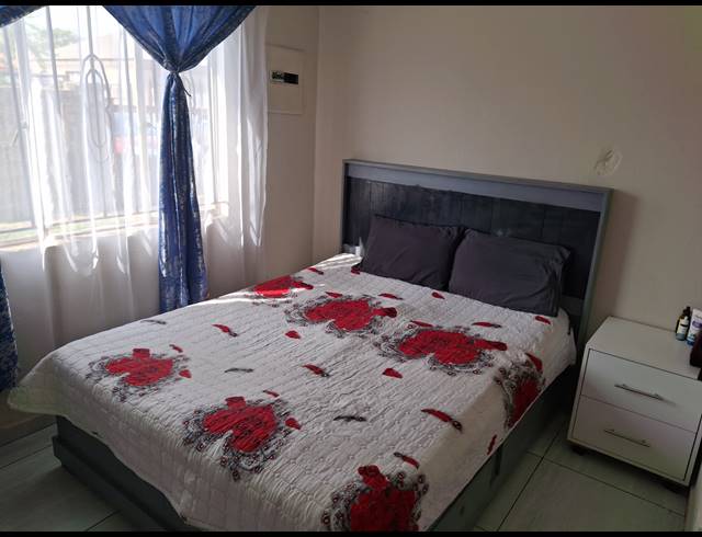 2 BEDROOM FREEHOLD FOR SALE IN VILLA LIZA